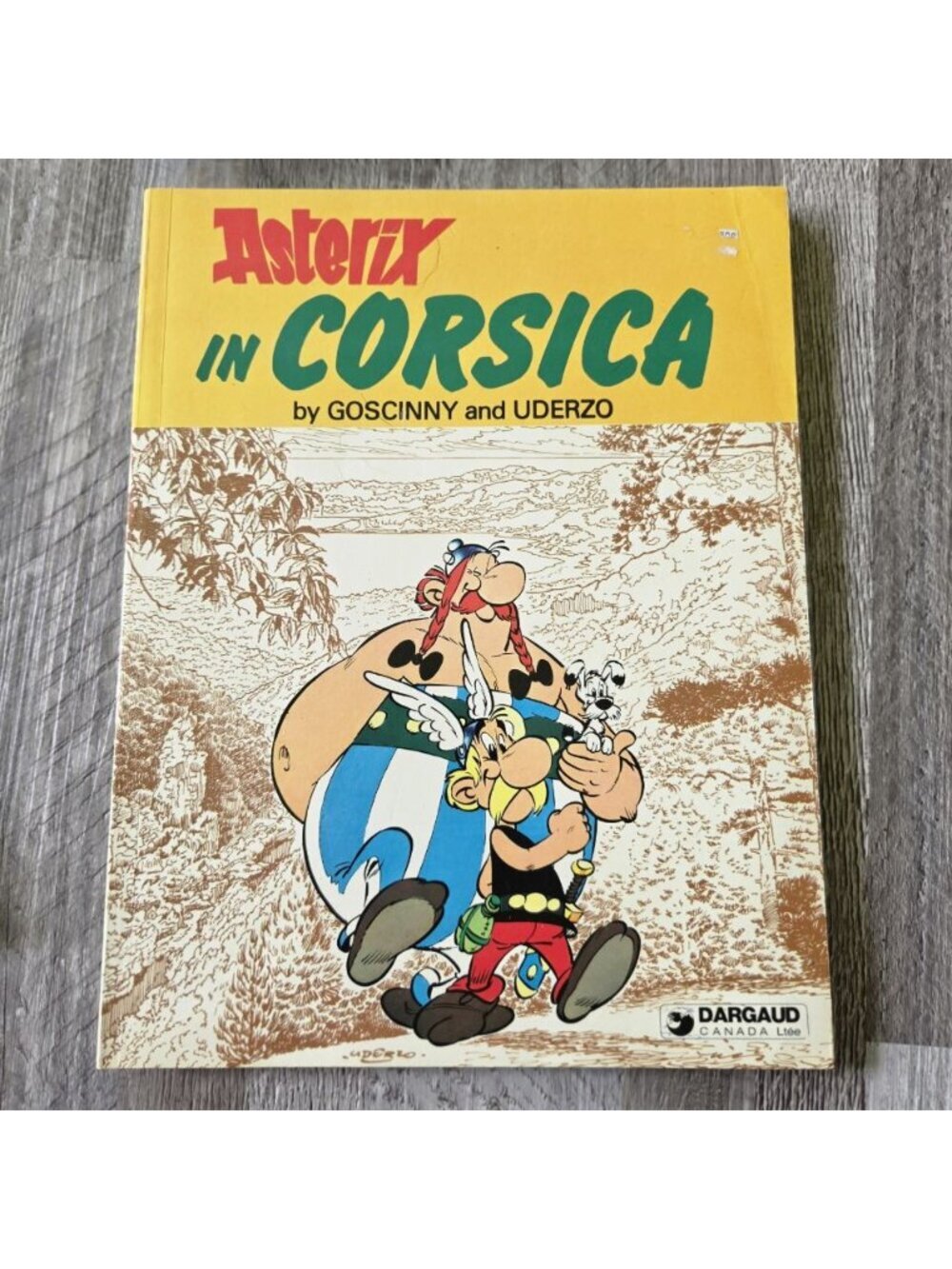 Dargaud Canada Asterix In Corsica 1981 Vintage Comic Book Softcover 1981Goscinny